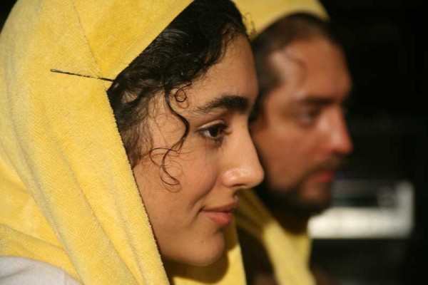 «من با تو خوشم، تو خوشی با دل من»