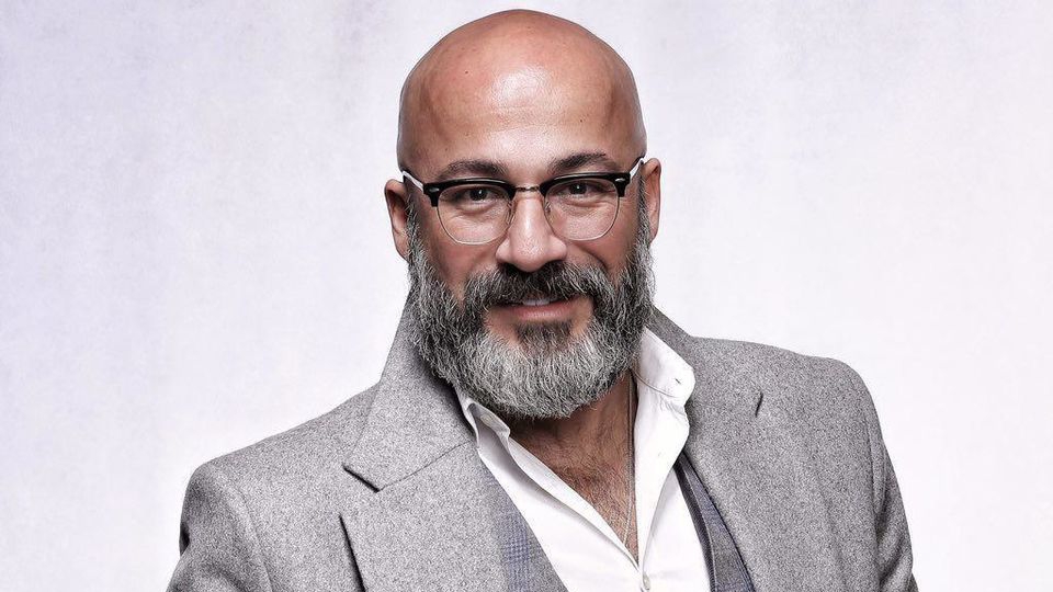 از بازیگری تا عکاسی و شاعری و مدلینگ