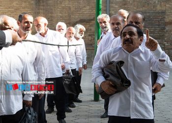 روایت قدرت‌الله ایزدی از همکاری با سروش صحت در «مگه تموم عمر چند تا بهاره؟» | بیرون آمدن «عموجلال» از زیر سایه «آقا رشید»