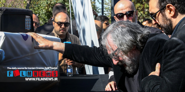 خداحافظی تلخ مسعود کیمیایی با رفیق دیرینهاش در چهارشنبه غمانگیز سینمای ایران | کز سنگ ناله خیزد روز وداع یاران…