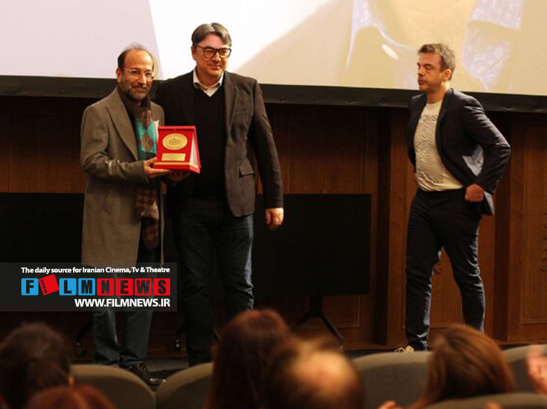 اصغر فرهادی در ادامه موفقیت‌های بین‌المللی‌اش موفق شد جایزه دستاورد سینمایی پنجاه و دومین دوره جشنواره فیلم بلگراد را از آن خودش کند، این جایزه هرسال به تاثیرگذارترین هنرمند اهدا می‌شود.