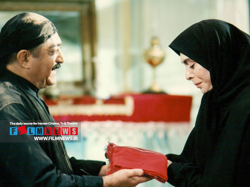 فیلم پرویز خان با محوریت زندگی شادروان پرویز دهداری ساخته شده است.
