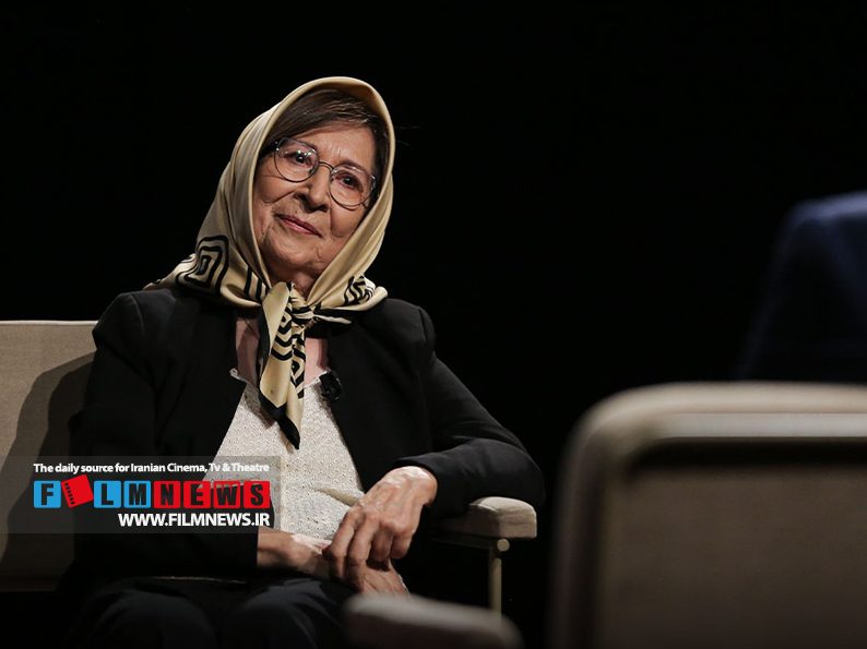 علی درستکار در تاک&zwnj;شو &laquo;سپنج&raquo; اجرای بی نظیری دارد.