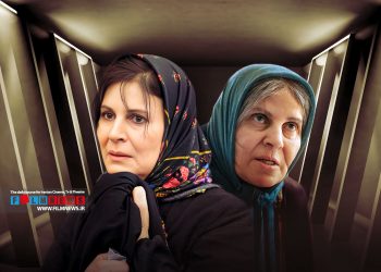 گلچهره سجادیه در فصل سوم سریال «سرزمین مادری» نقش دوران پیری «راضیه اردکانی» نامادری «رهی» را بازی میکند.