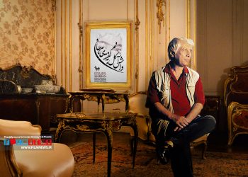 بهرام بیضایی تازه‌ترین اثر خود با نام «داش آکل به گفته مرجان» را در امریکا روی صحنه می‌برد.