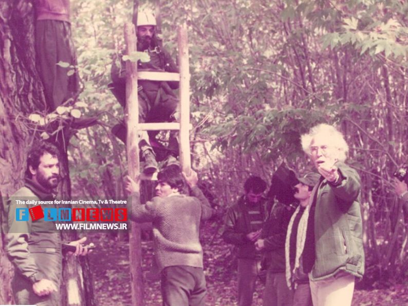 سیام مهرماه سالروز درگذشت استاد ساموئل خاچیکیان معروف به هیچکاک سینمای ایران است که با فیلمعقابها همچنان رکورددار پرمخاطبترین فیلم بعد از انقلاب است.