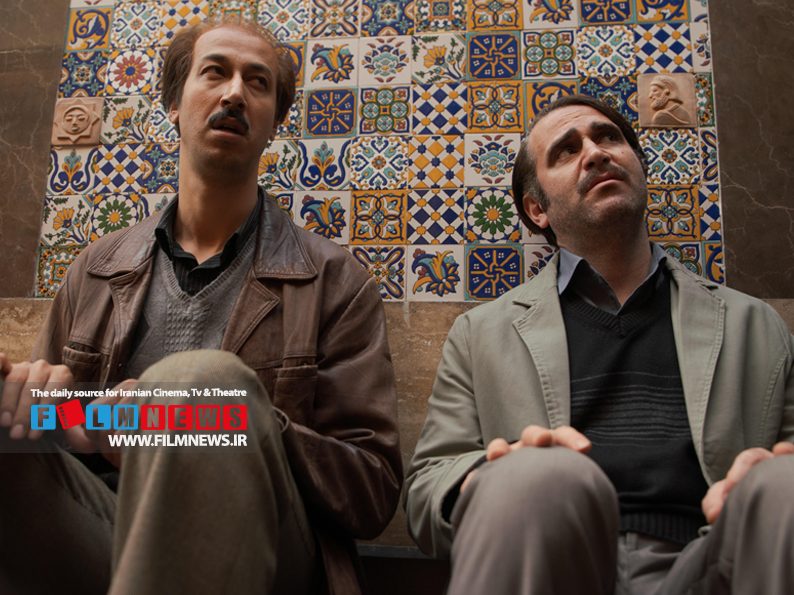 &laquo;هفتاد سی&raquo; نخستین تجربه کارگردانی بهرام افشاری است که در آن نقش مرد میانسالی به نام &laquo;برات مرادی&raquo; را هم بازی می&zwnj;کند.