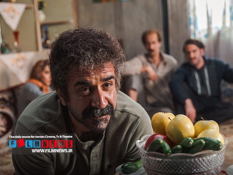 &laquo;هفتاد سی&raquo; در آستانه رسیدن به صدر جدول فروش سالانه و تصاحب رتبه فیلم &laquo;تگزاس 3&raquo; است.
