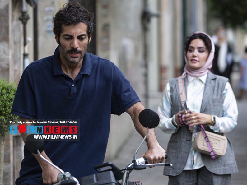 نوید پورفرج برای فیلم «گوزنهای اتوبان» نامزد سیمرغ بلورین بهترین بازیگر نقش اول مرد شد.
