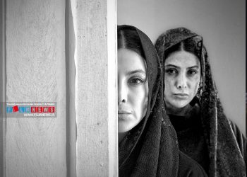 آزاده صمدی بعد از چهار سال با نمایش«عزادار» به عرصه تئاتر بازگشته است.