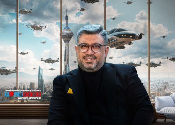 رضا رشید‌پور قرار است در رئالیتی‌شو جدید خود با نام «هزار و سیصد آفرین» به تهران آینده سفر کند.