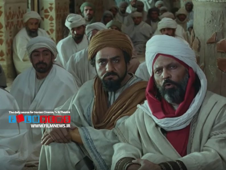 پرویز پرستویی در سریال «شکارگاه» با گریمی متفاوت حضور پرقدرتی را رقم زده است.