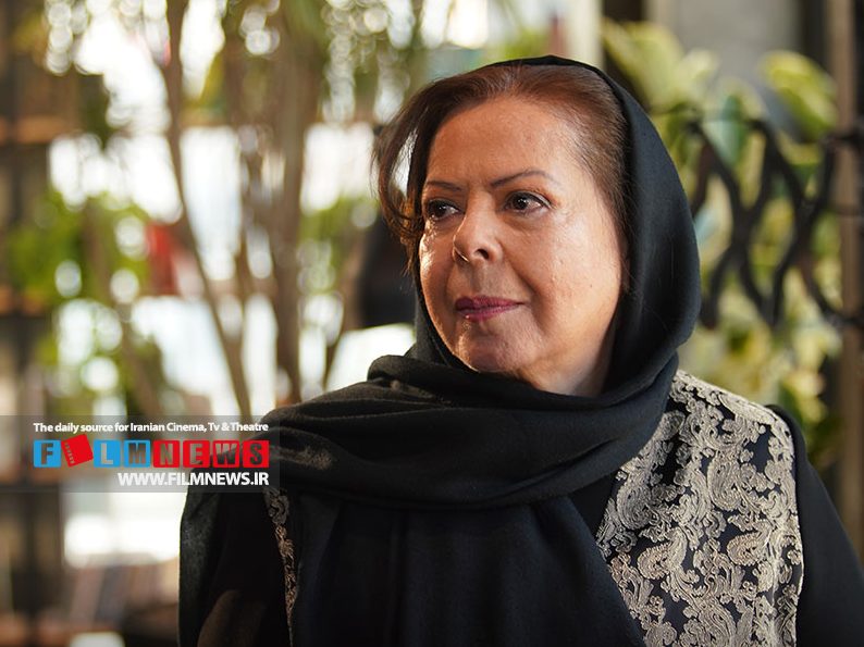 یکی از مختصات و ویژگی‌های برنامه «اکنون» گفت وگو با چهره‌های برجسته کمتر شماخته شده است.