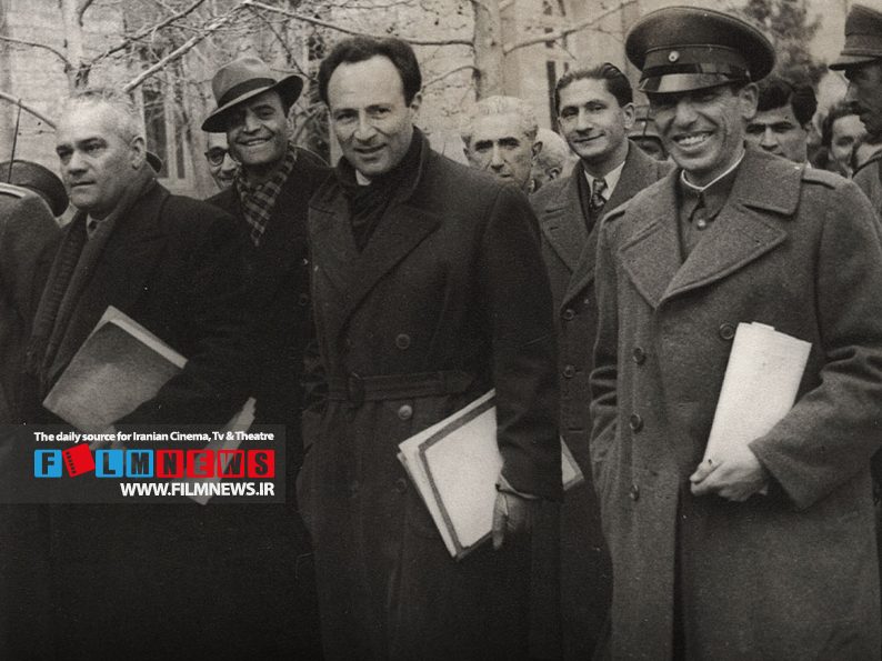 &laquo;فرار از قصر&raquo; مستند جذابی است که به کارگردانی سید احسان عمادی وارد چرخه اکران آنلاین شده است.