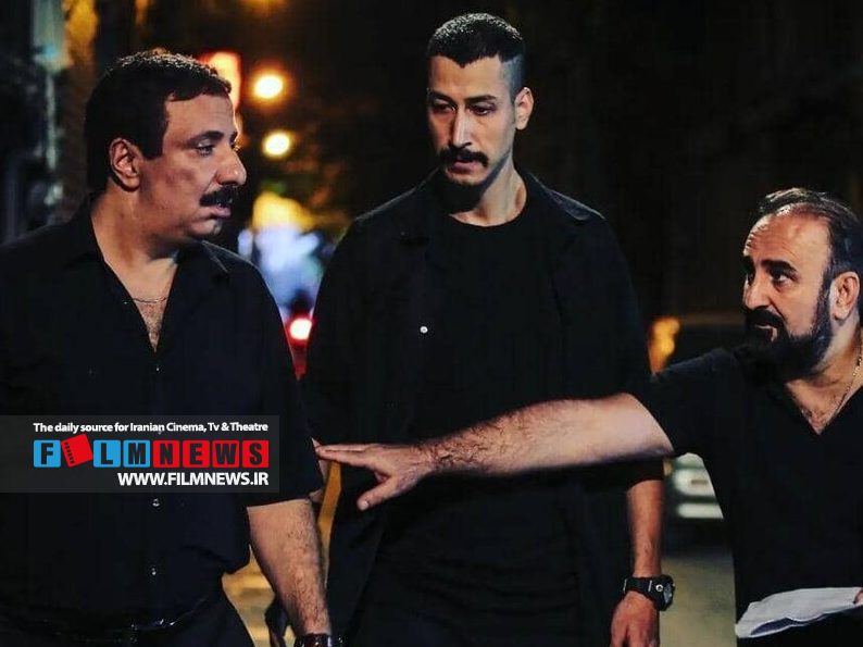 بهرام افشاری در فیلم «مرد عینکی» با گریمی کاملا متفاوت جلوی دوربین ظاهر شده است.
