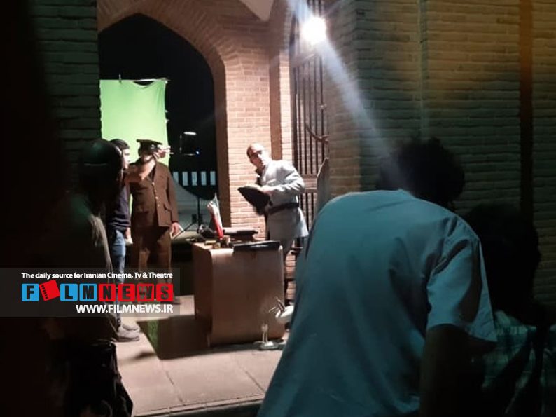 «فرار از قصر» مستند جذابی است که به کارگردانی سید احسان عمادی وارد چرخه اکران آنلاین شده است.