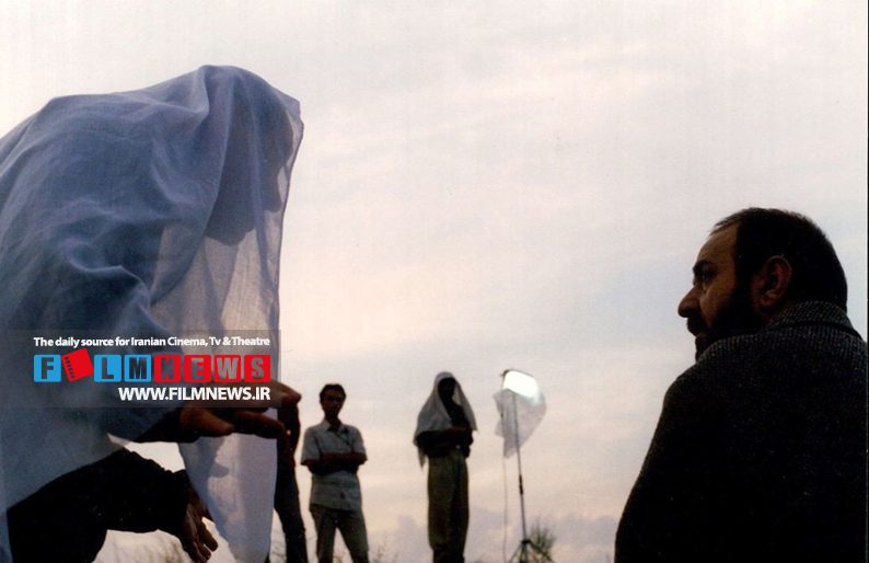«خانه پدری» یکی هز فیلم‌هایی است که بعد از توقف اکرانش سر از شبکه خانگی درآورد آنهم بعد از سال‌ها.