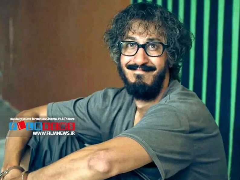 پیر پسر و مرد عینکی رقابت تنگاتنگی در جدول فروش هفتگی دارند.
