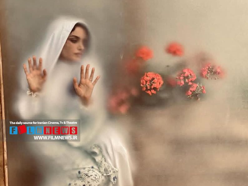 بهنوش طباطبایی دلنوشتهای برای زری سریال سووشون نوشته است.