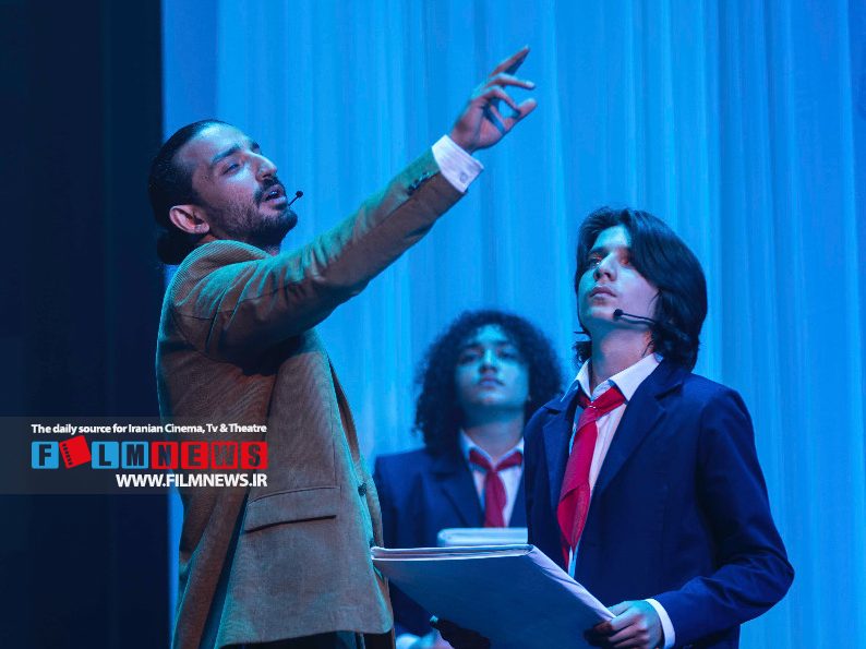 سینا ساعی با اجرای یک رپ متفاوت در «کارناوال» نظرها را جلب کرد.