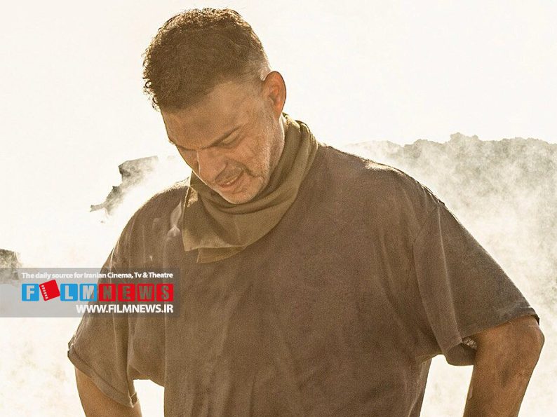 پیمان معادی در فیلم «بالاتر از سیاهی» به ایفای نقش پرداخت. او روزهای پرکاری را سپری میکند.