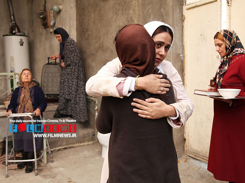 مقایسه میزان فروش و تعداد مخاطبان سه فیلم اکران شده در کارنامه سعید روستایی