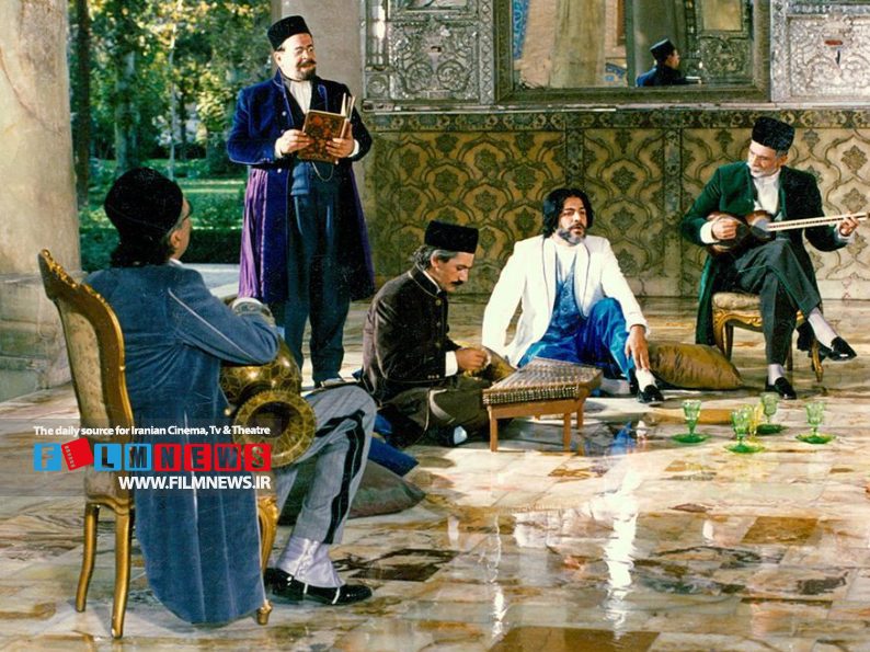 در بخش مرور و مرمت جشنواره چهانی فجر تعدادی از فیلم‌های ماندگار سینمای ایران روی پرده رفته‌اند.