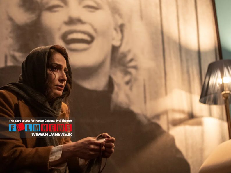 از سال 1400 تعدادی بازیگر در مقام کارگردان فیلم‌هایی را روانه اکران کردند که در حال حاضز «اقای زالو» به کارگردانی مهران احمدی روی پرده است.