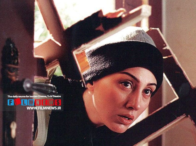 در بخش مرور و مرمت جشنواره چهانی فجر تعدادی از فیلم‌های ماندگار سینمای ایران روی پرده رفته‌اند.