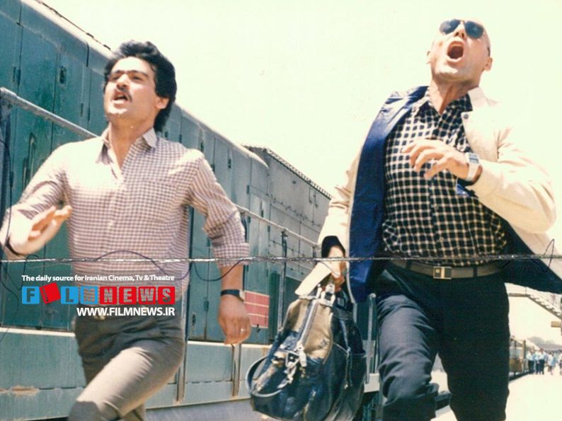 ژانر دزدی یکی از محبو‌ب‌ترین ژانرهای سینمایی است در ایران تعدادی زیادی فیلم و سریال در این ژانر ساخته شده که آخرین آن‌ها سریال «الگوریتم» است.