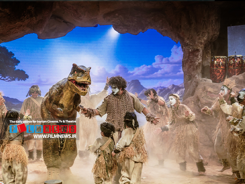 ئالیتی‌شوی «کارناوال» هفته گذشته به پایان رسید. در «کارناوال» شاهد بسیاری از اولین‌ها کنار هم بودیم؛ از شکل‌گیری رقابتی جدی در زمینه موسیقی و نمایش تا تعامل مستقیم و بی‌واسطه میان هنرمندان و تماشاگران