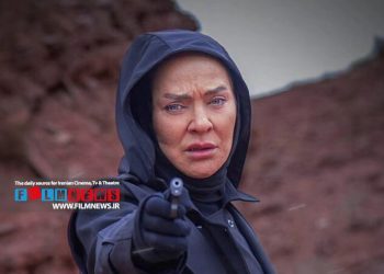 رویا نونهالی در سریال امنیتی/جاسوسی «روشنایی شب» در نقش یک تروریست ظاهر شده است.