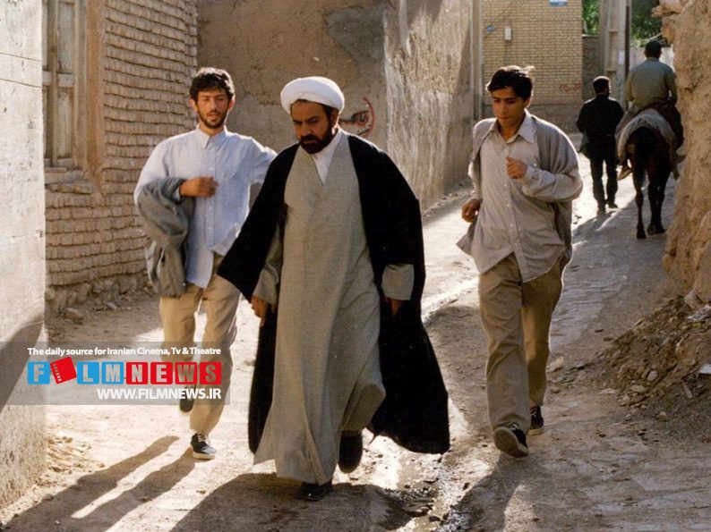 ابراز امیدواری عضو شورای پروانه نمایش درباره اکران فیلم‌های توقیفی از جمله «شیشلیک»،«خیابان‌های آرام» و «قاتل و وحشی».