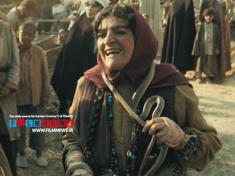 رونمایی از بازی گلاب آدینه در نقش زیور معرکه‌گیر «بامداد خمار» 