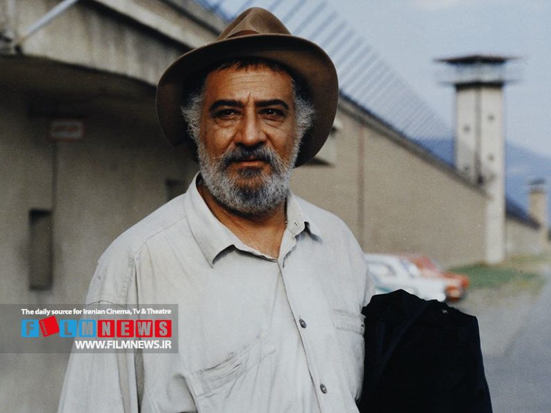 «رقص باد» با تم بازگشت ساخته شده، تمی آشنا که محور تعدادی از آثار مطرح سینمای ایران بوده.