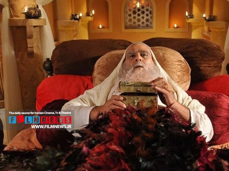 احمدرضا دوریش که گفته بود تا «رستاخیز» اکران نشود فیلمی نخواهم ساخت ، قصد دارد فیلم «درخشش» را کارگردانی کند 